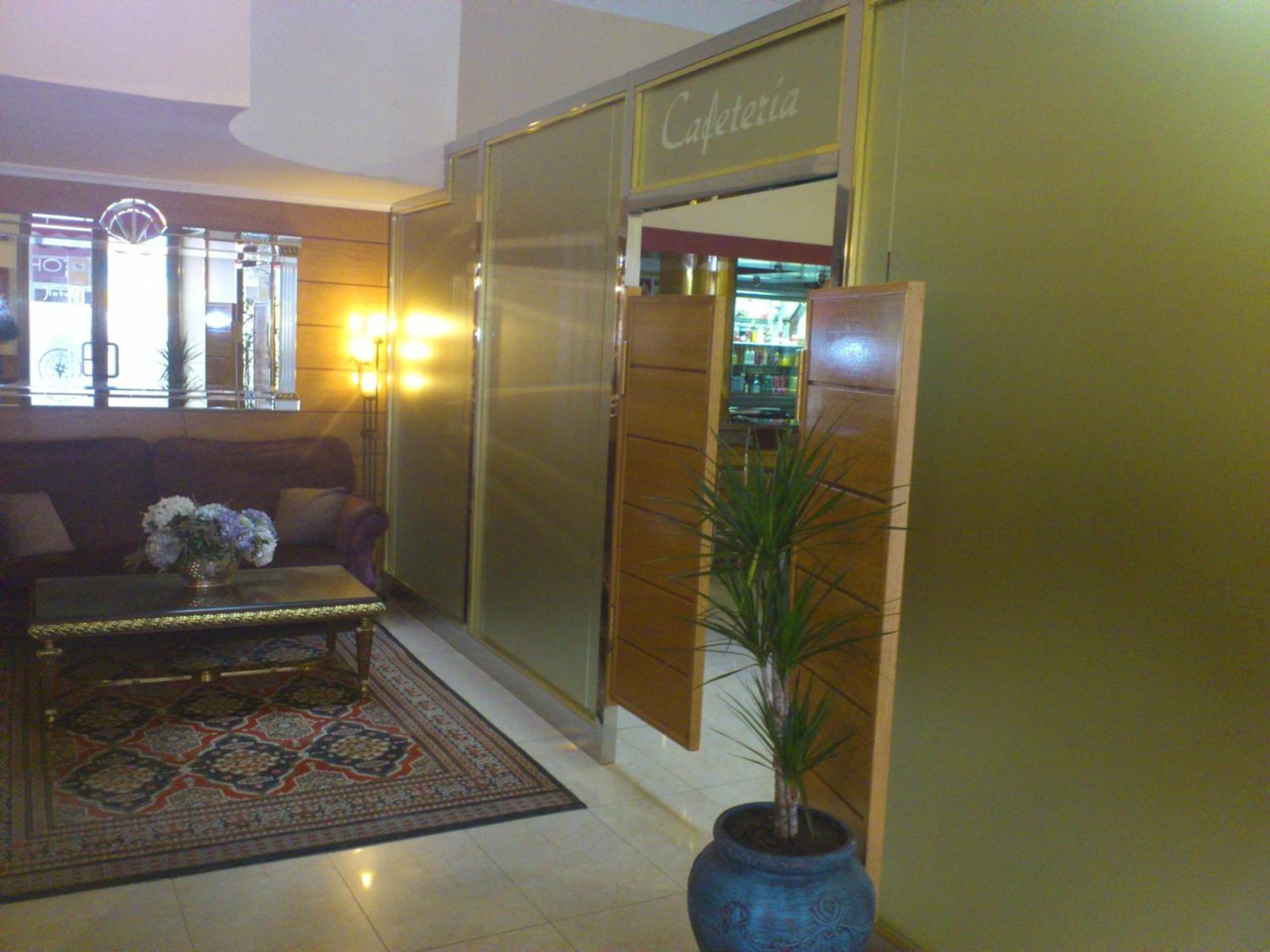 Hotel Cardinal Albacete Exterior photo