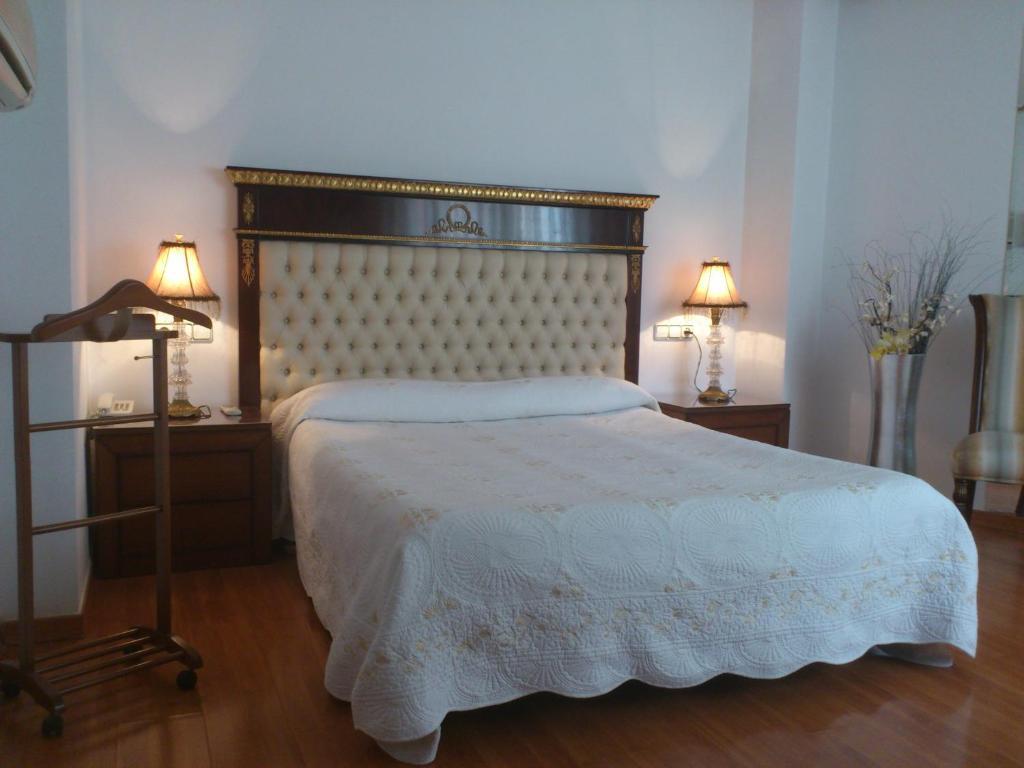 Hotel Cardinal Albacete Room photo